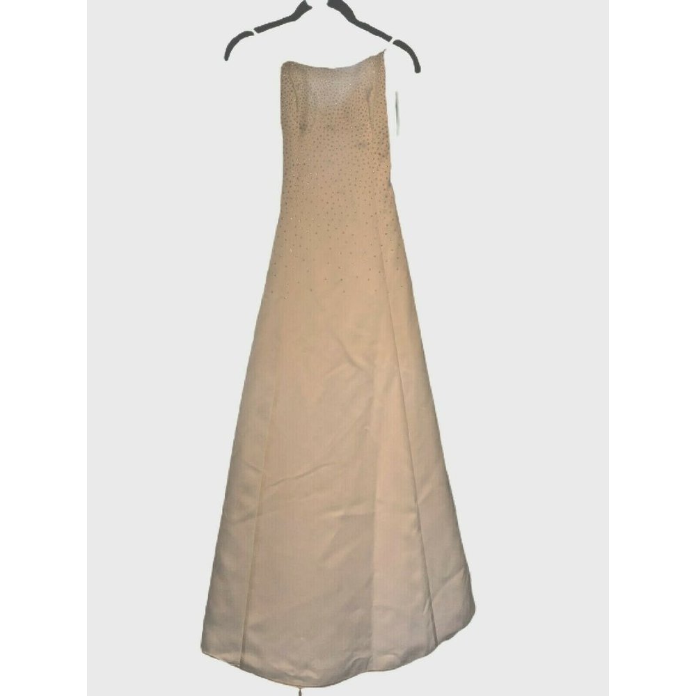 Jump apparell White Formal long dress with sequins